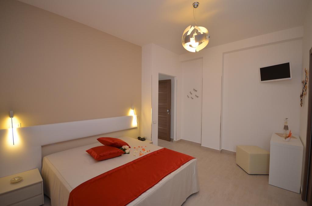 Ciuri Di Mari Hotel ซานวิโต โลคาโป ภายนอก รูปภาพ